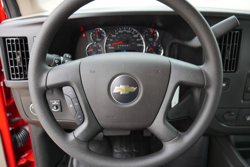 New 2026 Chevrolet Express 3500 Extended image 12