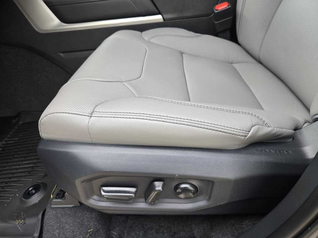 New 2026 Toyota Tundra Limited RWD image 16
