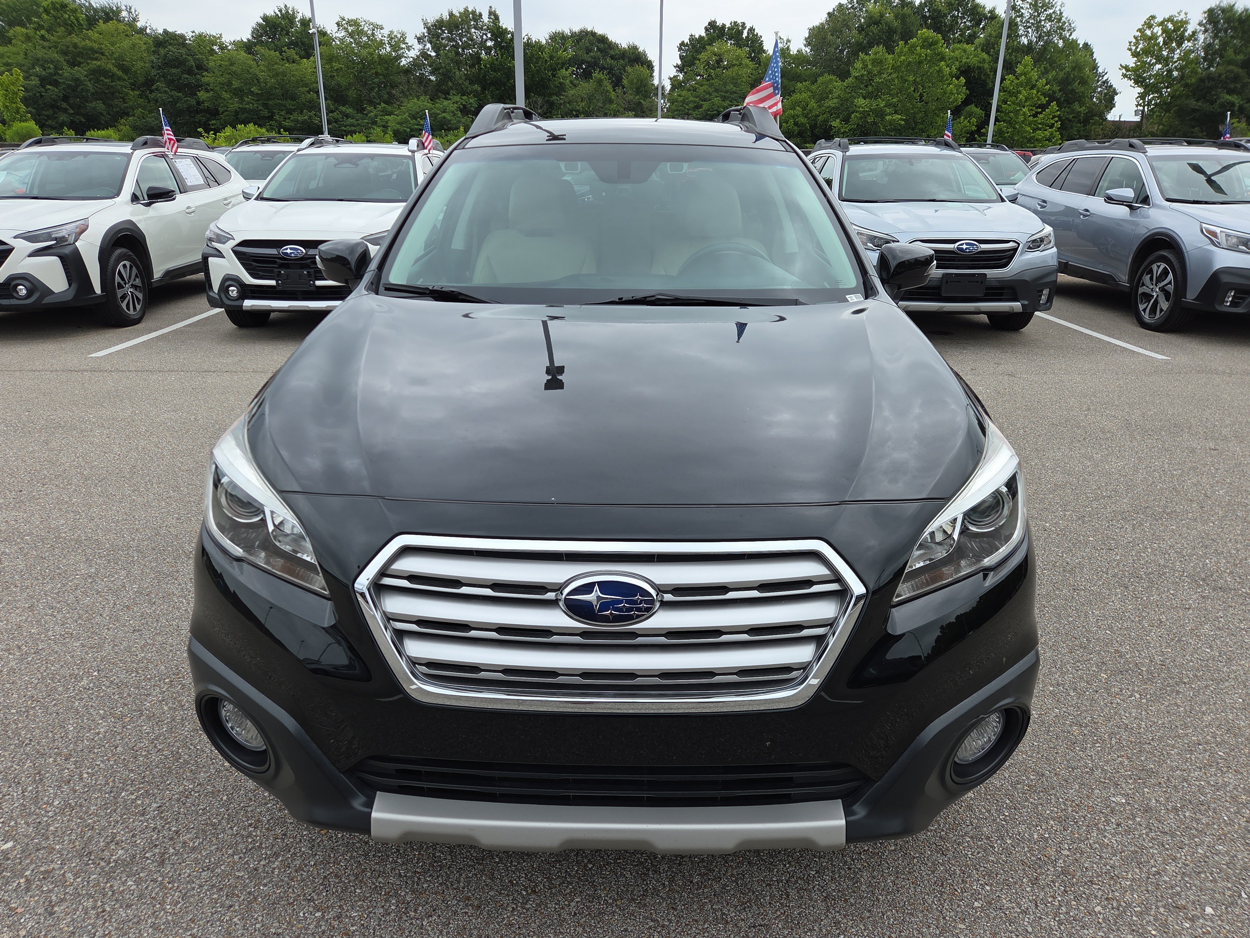 Used 2017 Subaru Outback 2.5i Limited AWD/4WD image 8
