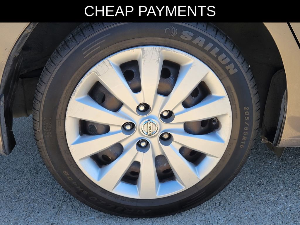 Used 2016 Nissan Sentra SV image 5
