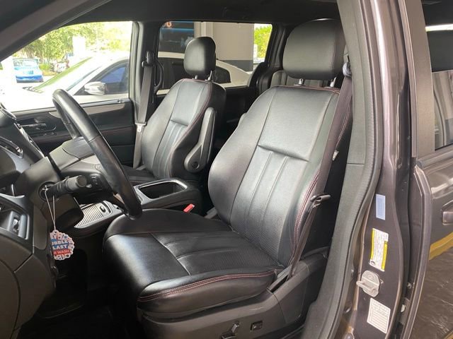 Used 2018 Dodge Grand Caravan GT image 15