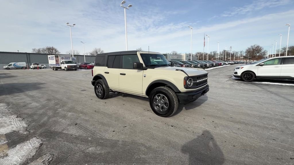 Used 2025 Ford Bronco Big Bend image 65