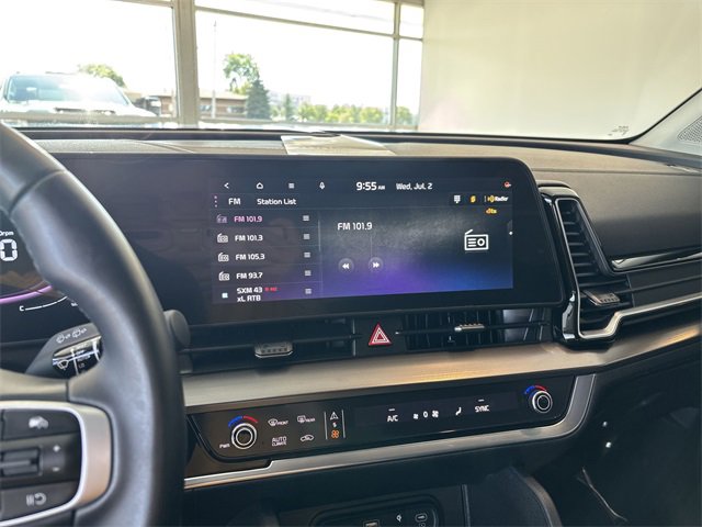 Used 2024 Kia Sportage EX image 24