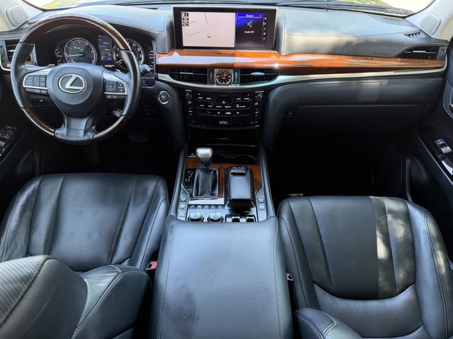 Used 2017 Lexus LX 570 4WD image 11