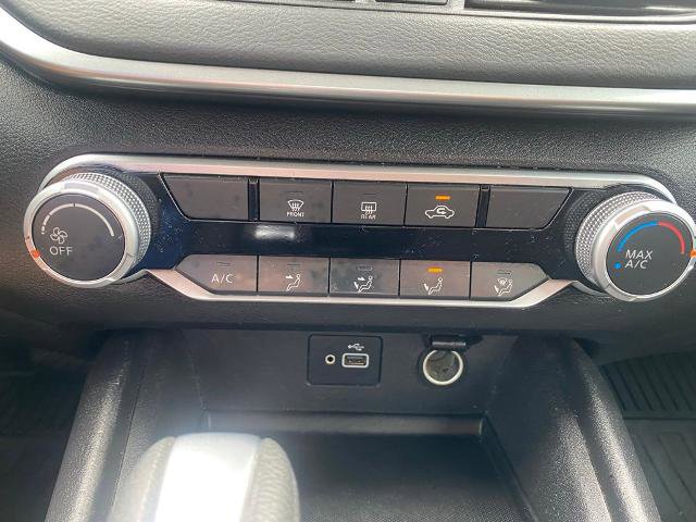 Used 2024 Nissan Altima 2.5 S FWD image 21