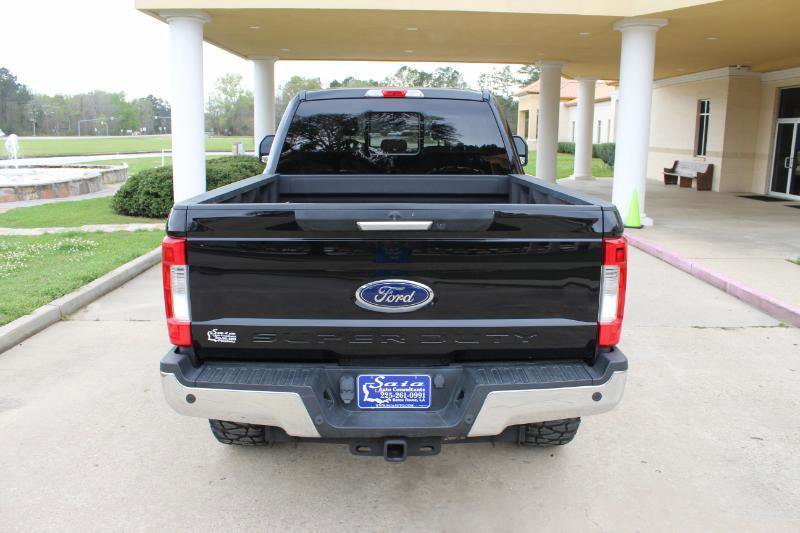 Used 2017 Ford F250 Lariat w/ FX4 Off-Road Package image 14