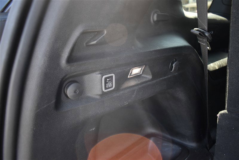 Used 2023 Jeep Grand Cherokee L Laredo AWD/4WD image 28