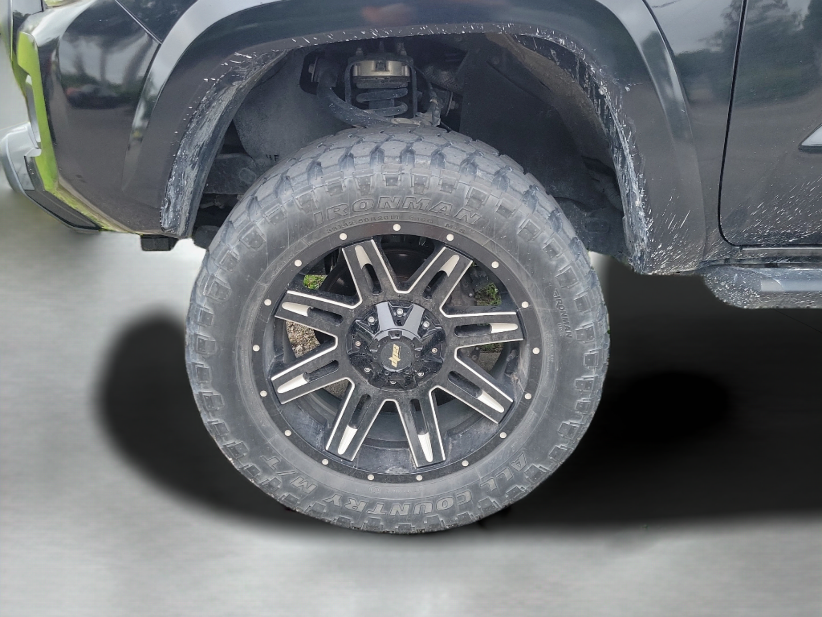 Used 2018 Toyota Tacoma SR5 RWD image 30