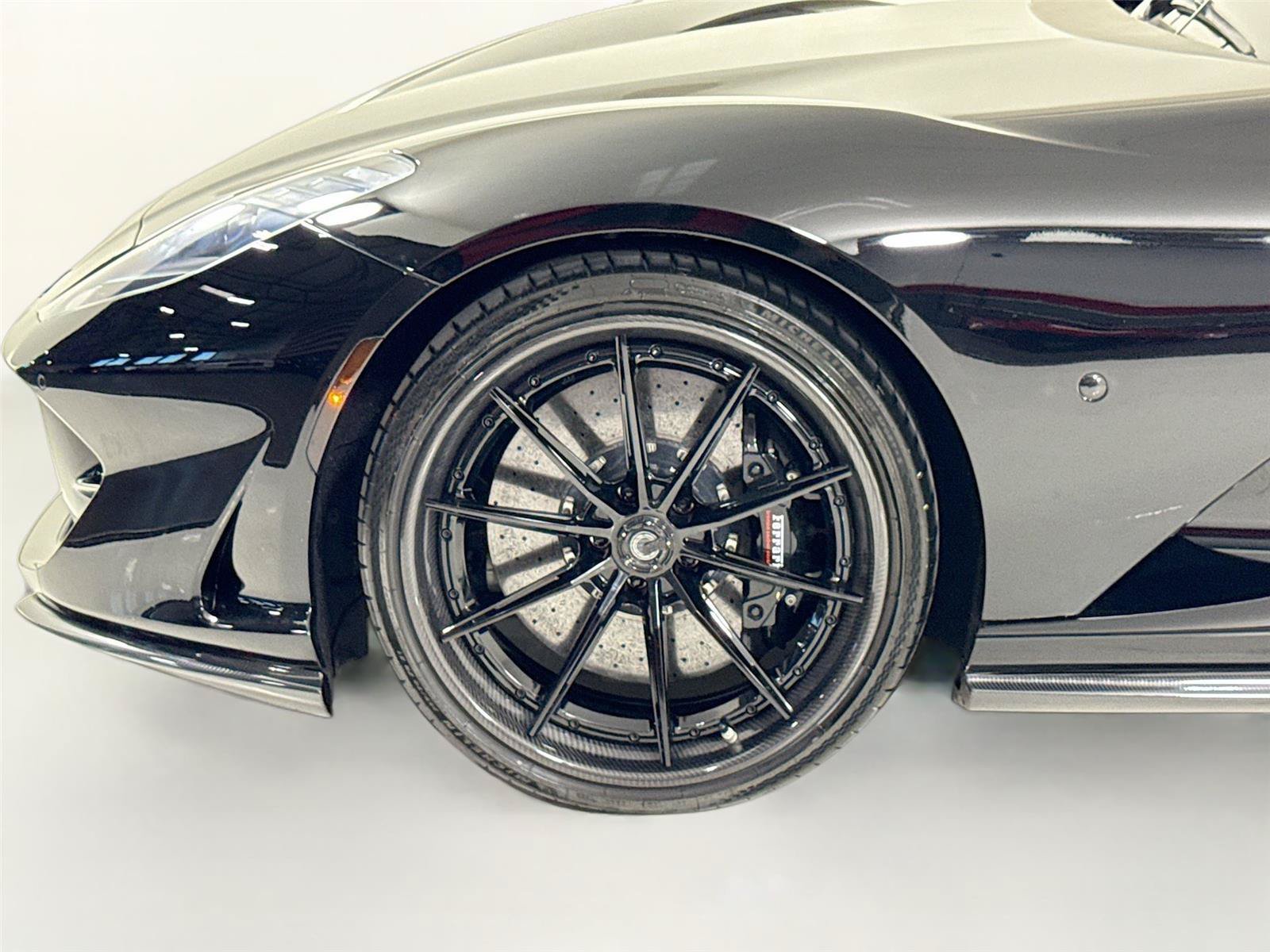 Used 2021 Ferrari 812 GTS RWD image 38