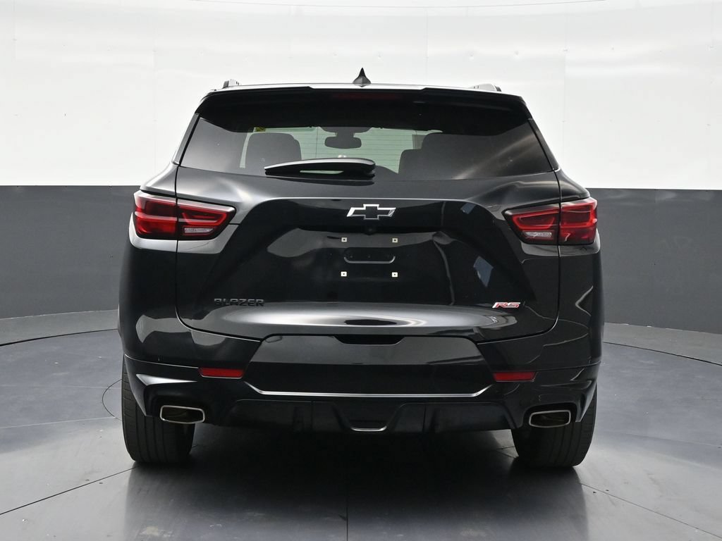 Used 2023 Chevrolet Blazer RS w/ Enhanced Convenience Package FWD image 4