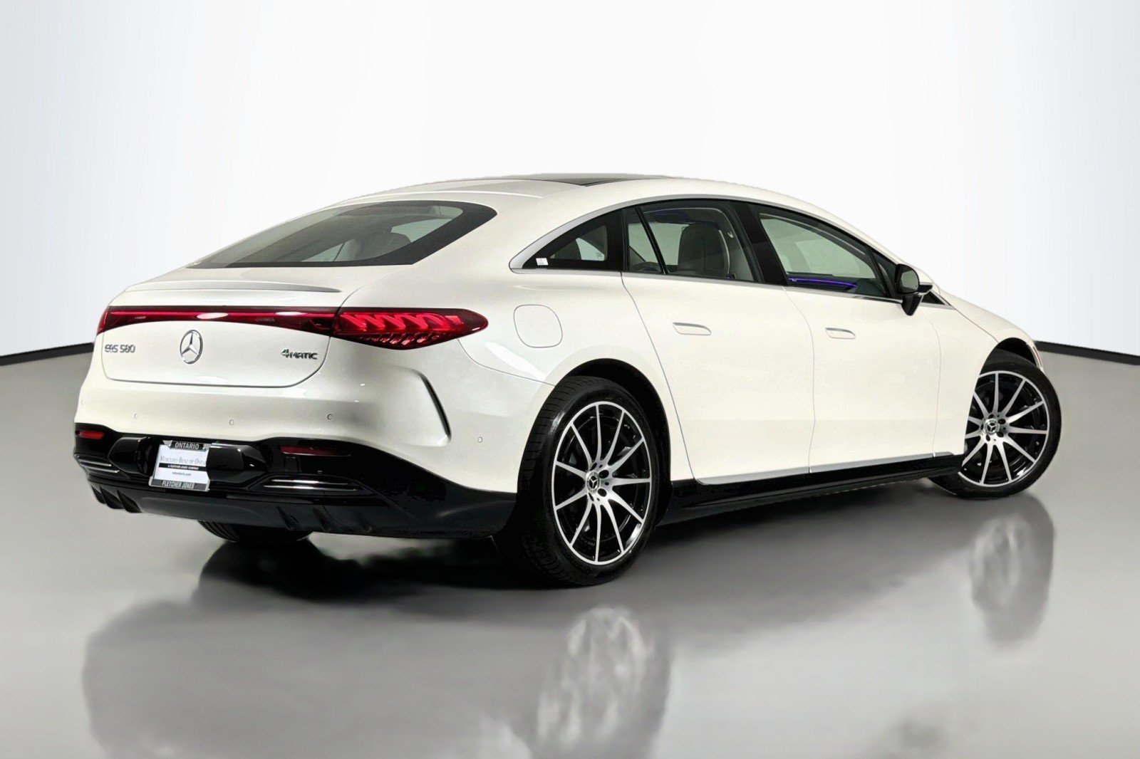 Certified 2023 Mercedes-Benz EQS 580 4MATIC Sedan image 11