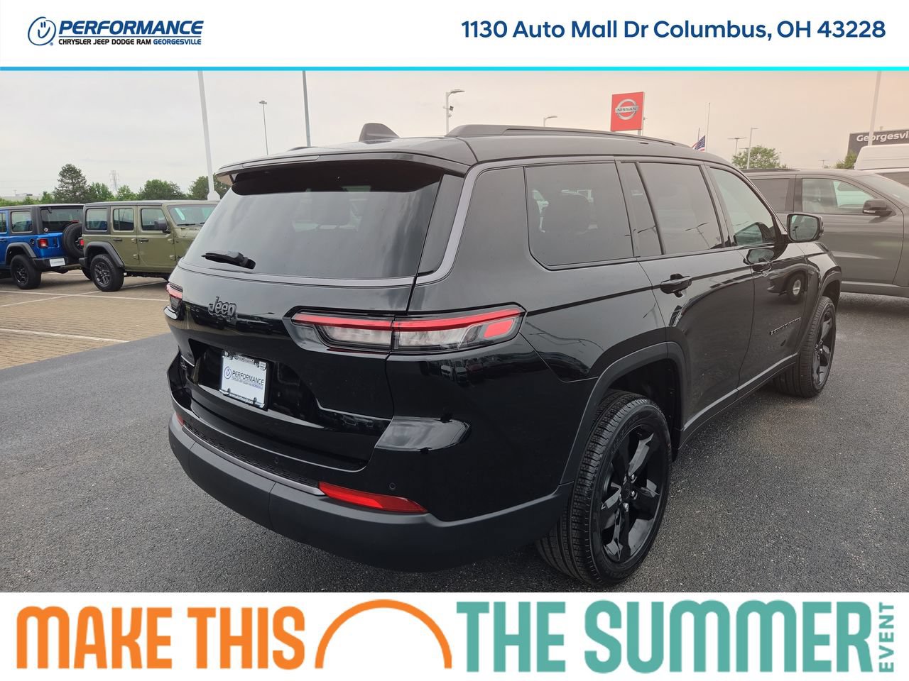 New 2026 Jeep Grand Cherokee L Limited w/ Limited Altitude Package AWD/4WD image 7