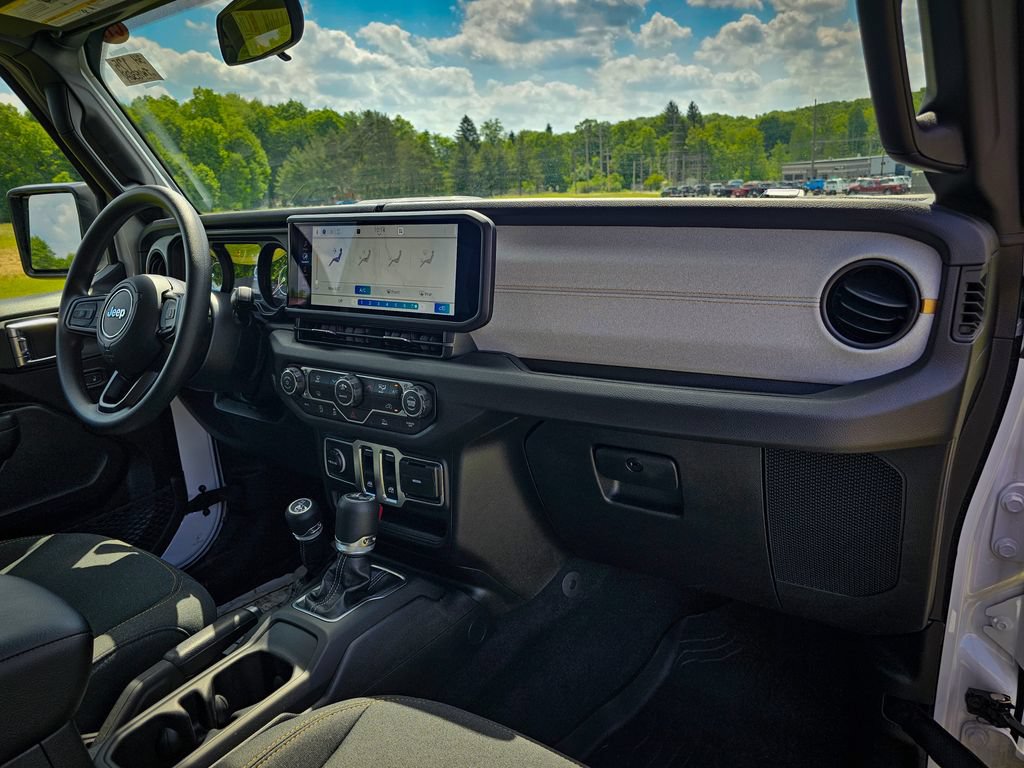 New 2026 Jeep Wrangler Sport AWD/4WD image 30