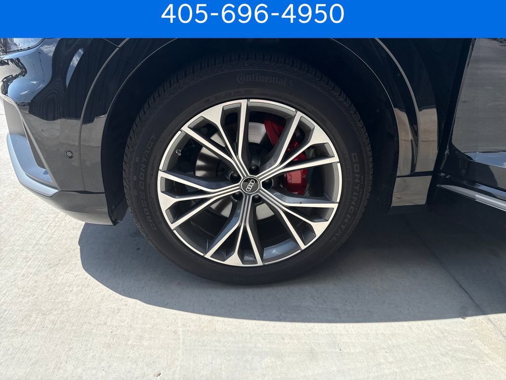 Used 2022 Audi Q8 Prestige w/ Prestige Package AWD/4WD image 39