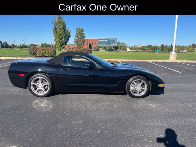 Used 2001 Chevrolet Corvette Convertible w/ Preferred Equipment Group2 RWD image 2