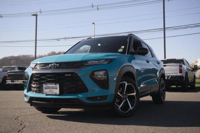 Used 2022 Chevrolet TrailBlazer RS w/ Technology Package FWD image 5