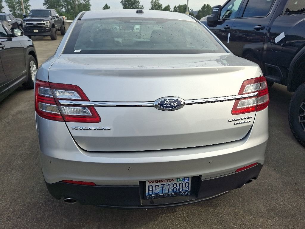 Used 2016 Ford Taurus Limited FWD image 7