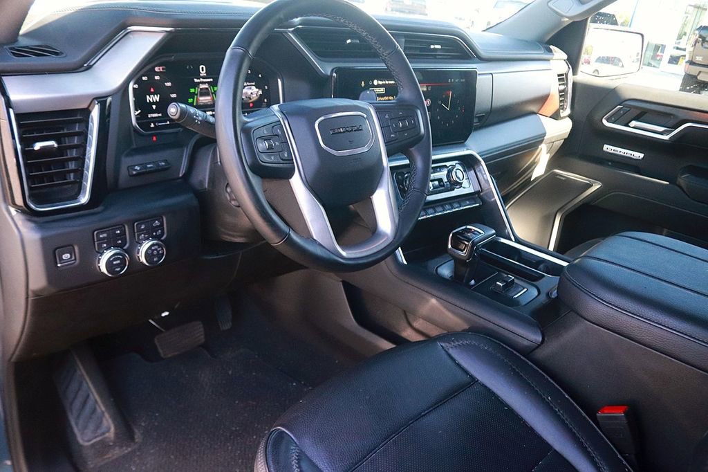 Used 2024 GMC Sierra 1500 Denali w/ Denali Reserve Package AWD/4WD image 14