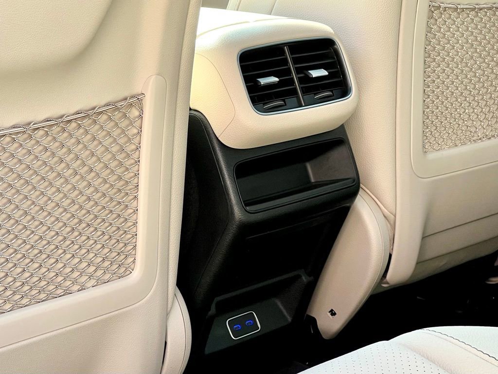 Certified 2025 Mercedes-Benz GLE 450 4MATIC image 44