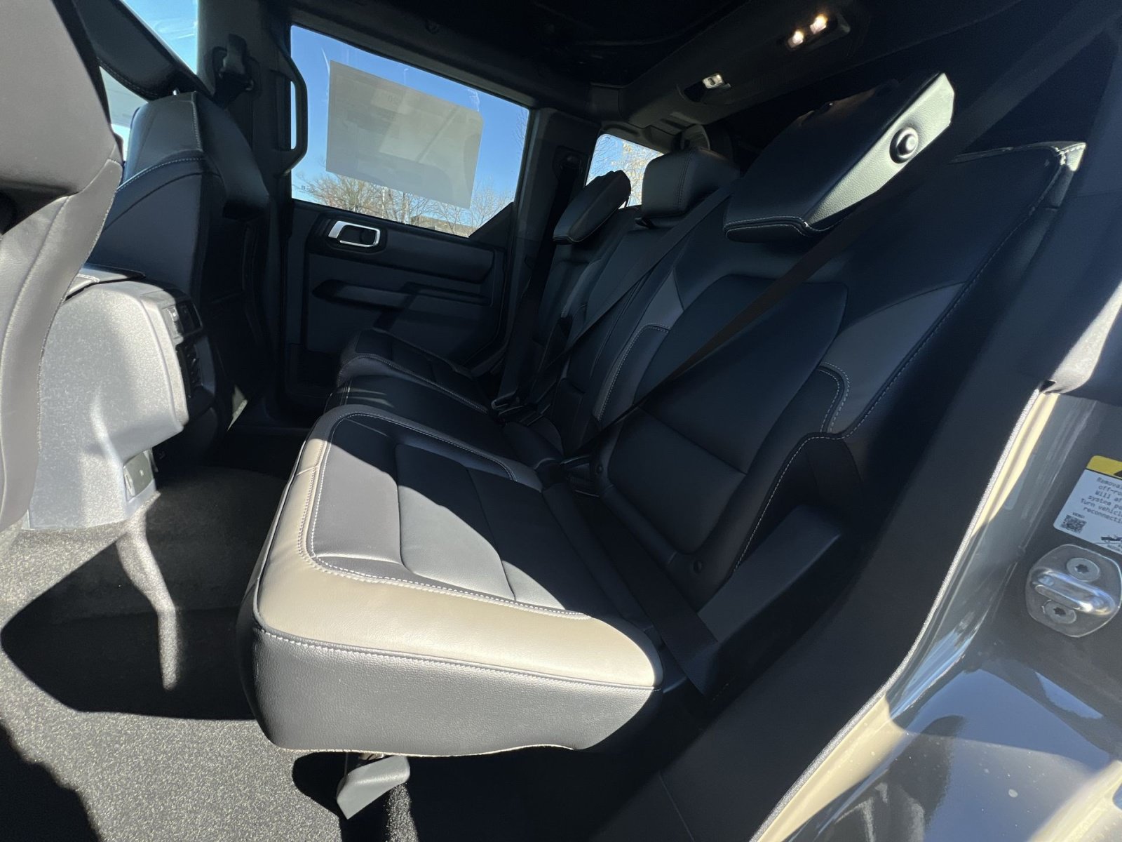 New 2025 Ford Bronco Outer Banks AWD/4WD image 24