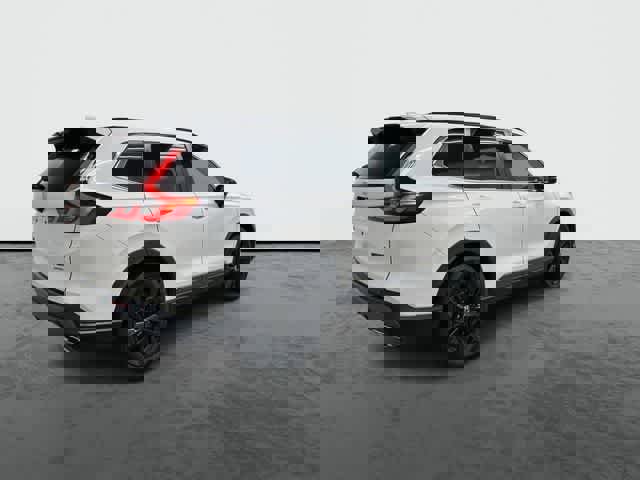 Used 2025 Honda CR-V Sport Touring image 4