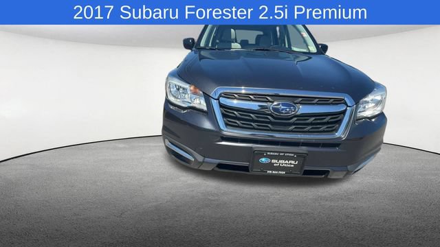 Used 2017 Subaru Forester 2.5i Premium w/ All-Weather Package AWD/4WD image 3