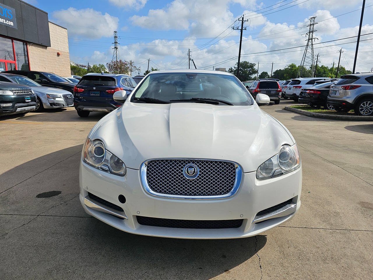Used 2010 Jaguar XF Supercharged RWD image 2
