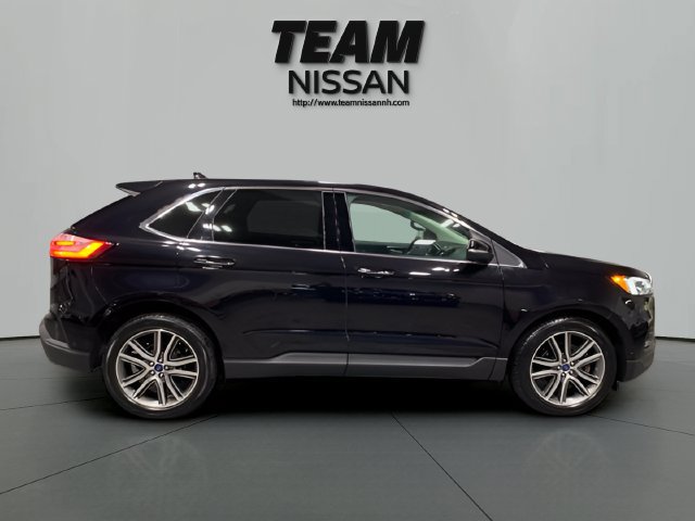 Used 2019 Ford Edge Titanium w/ Equipment Group 301A AWD/4WD image 8