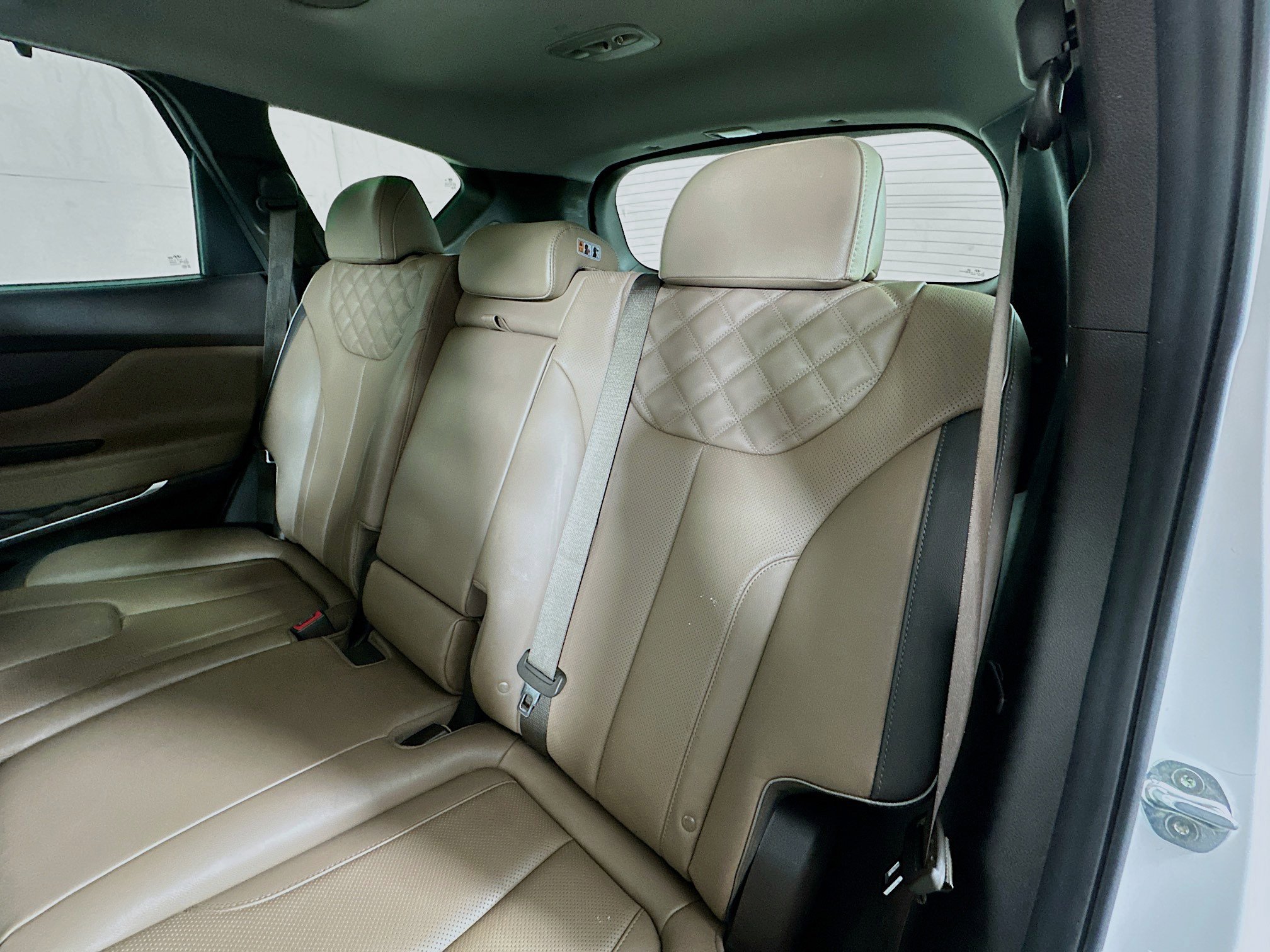 Used 2022 Hyundai Santa Fe SEL Premium w/ Cargo Package image 24