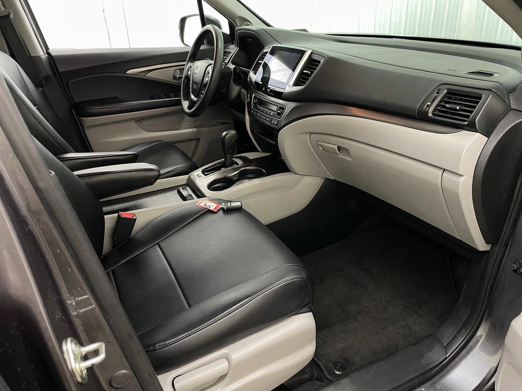 Used 2016 Honda Pilot EX image 35