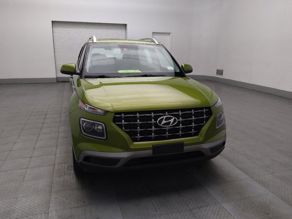 Used 2022 Hyundai Venue SEL FWD image 14