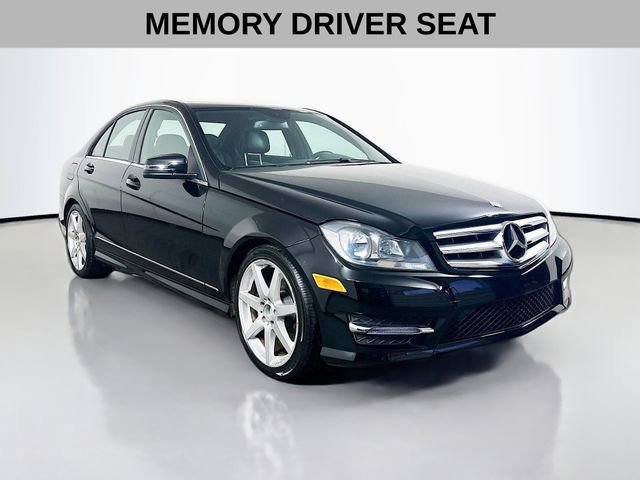 Used 2014 Mercedes-Benz C 300 4MATIC Sedan image 2