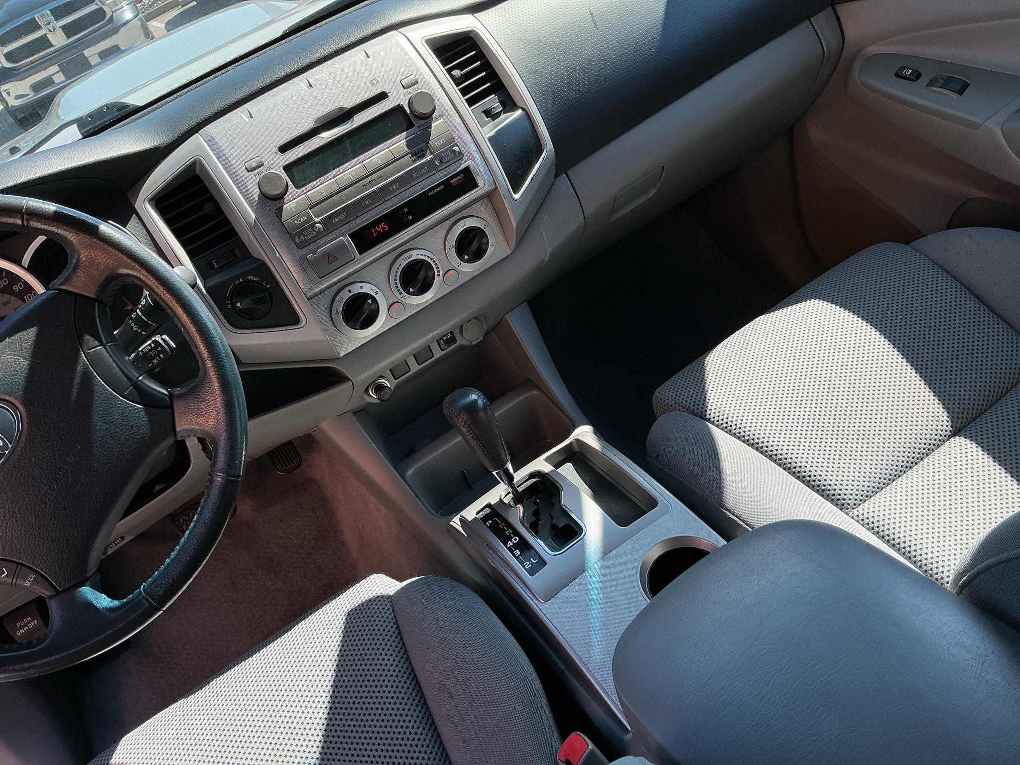 Used 2011 Toyota Tacoma 4x4 Double Cab w/ TRD Sport Pkg image 13