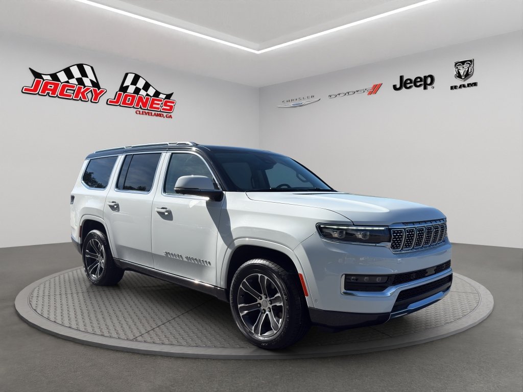 Used 2022 Jeep Grand Wagoneer Series I AWD/4WD image 12