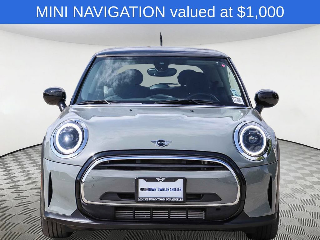Used 2023 MINI Cooper 2-Door Hardtop FWD image 2
