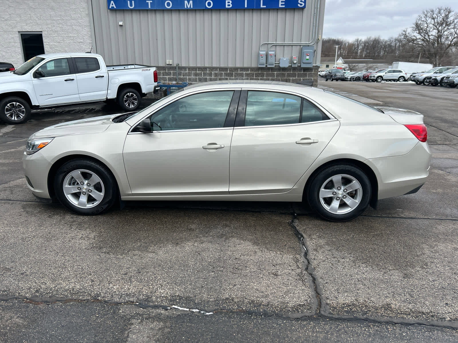 Used 2016 Chevrolet Malibu LS image 6
