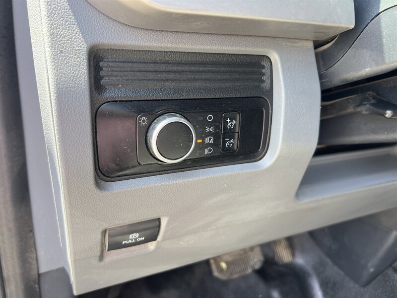 Used 2023 Ford F550 2WD Regular Cab Super Duty image 18