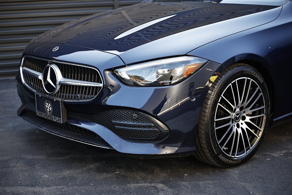Used 2023 Mercedes-Benz C 300 4MATIC Sedan w/ Exclusive Trim Package image 2