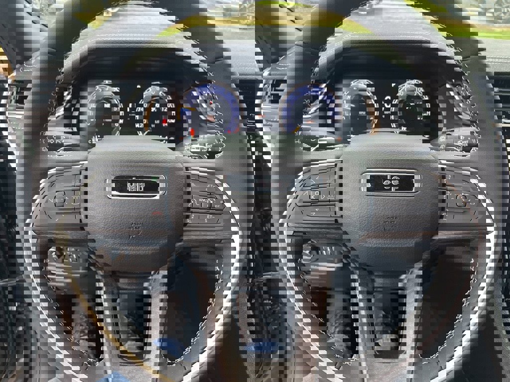 New 2025 Jeep Grand Cherokee Limited image 20