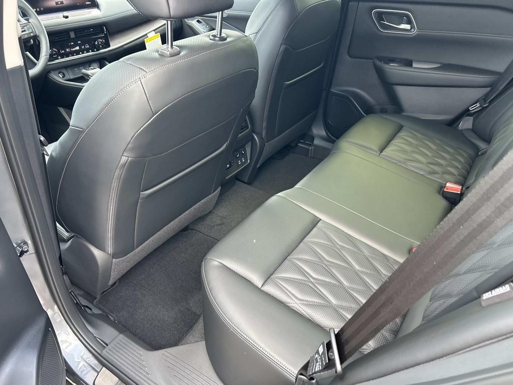 New 2026 Nissan Rogue Platinum w/ Platinum Premium Package AWD/4WD image 20
