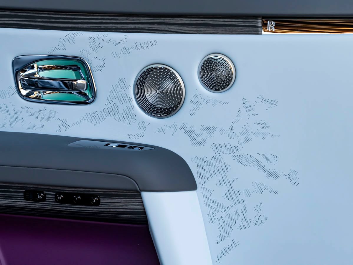 Certified 2026 Rolls-Royce Ghost Extended Wheelbase AWD/4WD image 32
