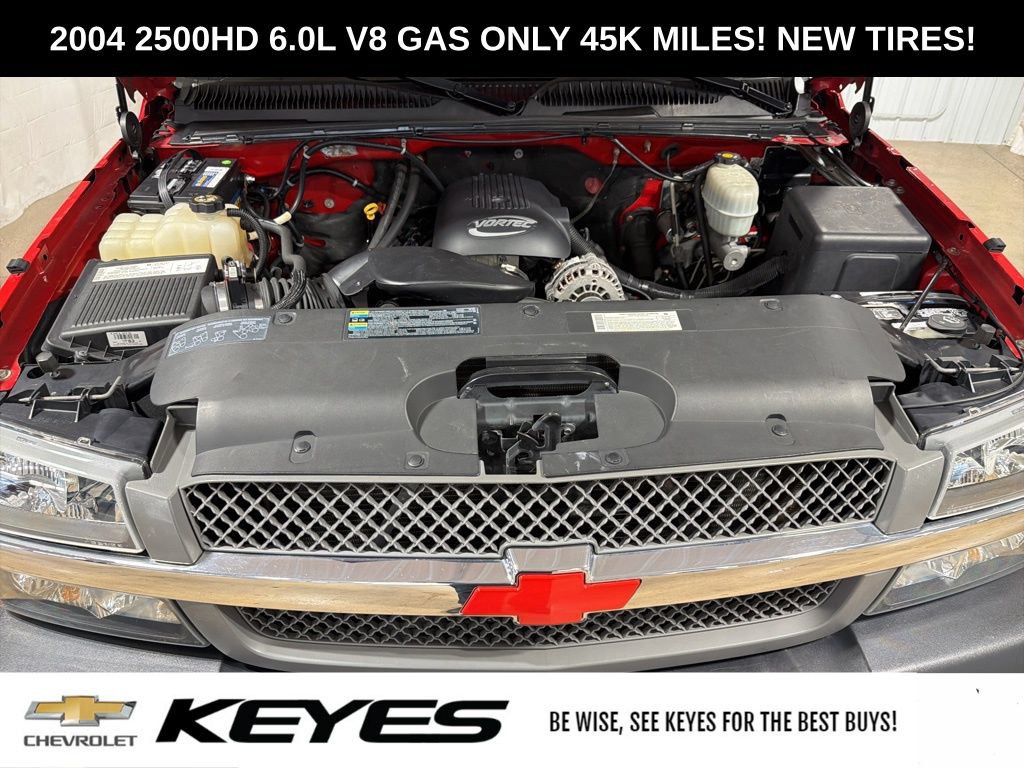 Used 2004 Chevrolet Silverado 2500 W/T w/ Snow Plow Prep Package AWD/4WD image 33