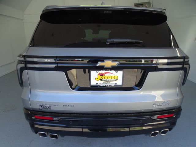 Used 2025 Chevrolet Traverse High Country w/ LPO, Floor Liner Package AWD/4WD image 20