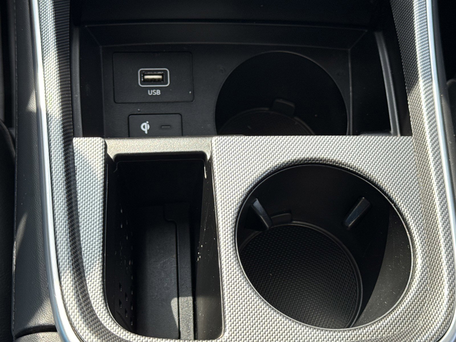 Certified 2023 Hyundai Santa Fe Limited image 31