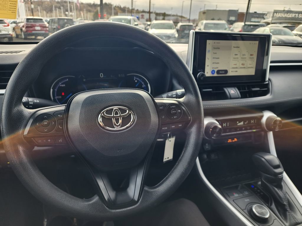 Used 2023 Toyota RAV4 LE image 16