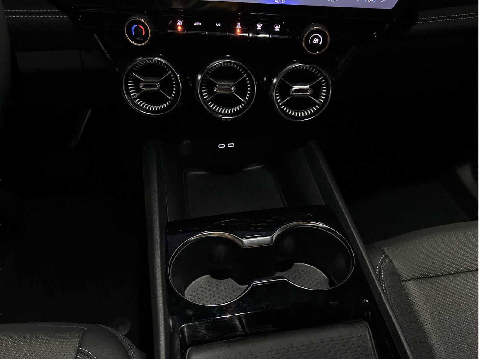 Used 2025 Chevrolet Blazer EV LT w/ Super Cruise Package image 14