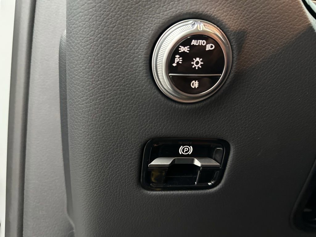 New 2026 Mercedes-Benz GLC 300 4MATIC image 19