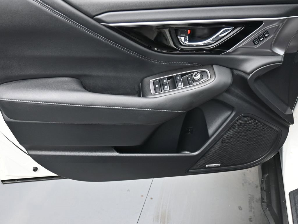 Used 2024 Subaru Outback Limited image 9
