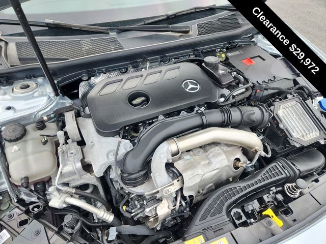 Used 2025 Mercedes-Benz CLA 250 4MATIC image 12