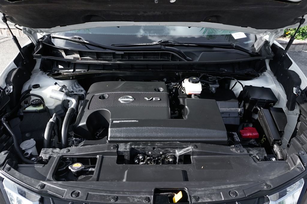 Used 2020 Nissan Murano SL w/ Moonroof Package image 12
